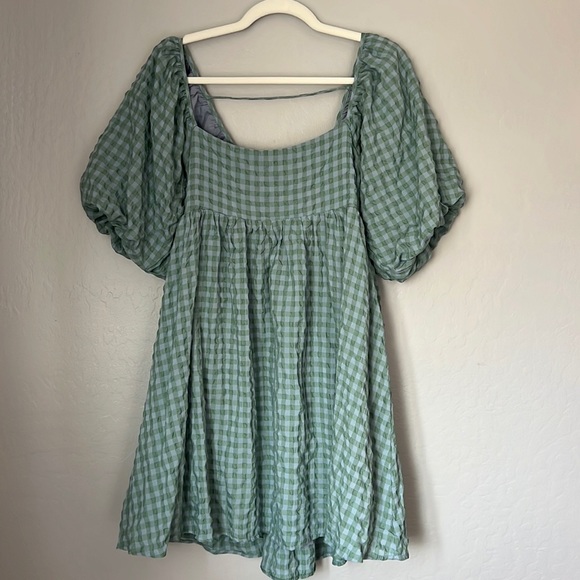 BRAND NEW Mini Gingham Puff Sleeve Dress - Picture 3 of 8